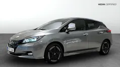 Grå Begagnad 2022 Nissan Leaf N-Connecta Halvkombi | 179 900 kr (Superpris)