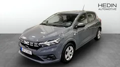 Grå (grey) Begagnad 2025 Dacia Sandero Essentiel Halvkombi | 169 900 kr (Marknadspris)