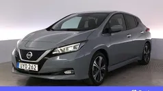 Ljusgrå Begagnad 2021 Nissan Leaf 360º Halvkombi | 177 900 kr (Marknadspris)
