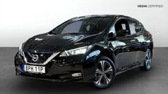 Svart (black) Begagnad 2022 Nissan Leaf N-Connecta Halvkombi | 179 900 kr (Bra pris)