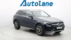 Cavansitblå metalliclack Begagnad 2021 Mercedes GLC300e AMG SUV | 419 900 kr (Marknadspris)