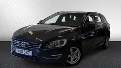 Grå Begagnad 2015 Volvo V60 Business Edition Kombi | 129 900 kr (Marknadspris)