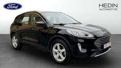 Svart (black) Begagnad 2021 Ford Kuga Titanium SUV | 244 900 kr (Marknadspris)