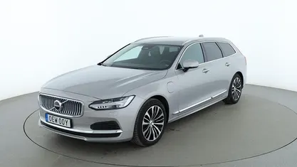 Begagnad 2023 Volvo V90 Core Kombi | 413 000 kr (Bra pris)