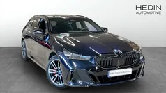 Svart (black) Begagnad 2024 BMW 530e Comfort Edition Kombi | 668 700 kr (Bra pris)