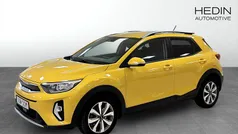 Gul Begagnad 2022 Kia Stonic Advance SUV | 204 900 kr (Marknadspris)