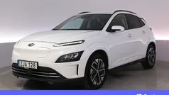 Vit Begagnad 2022 Hyundai Kona Essential SUV | 187 900 kr (Marknadspris)