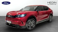 Röd (red) Ny 2024 Ford Capri Premium SUV | 599 900 kr (Bra pris)