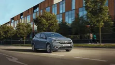 Begagnad 2024 Dacia Sandero Halvkombi | 184 900 kr (Marknadspris)