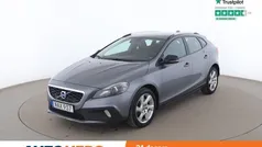 Grå Begagnad 2016 Volvo V40 CC Summum Kombi | 126 000 kr (Bra pris)
