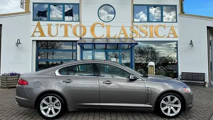 Begagnad Jaguar XF 207 HK (152 kW) 2008 Silvergrå metallic Sedan