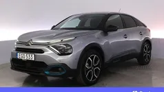 Grå Begagnad 2022 Citroën e-C4 Shine Halvkombi | 217 900 kr (Marknadspris)