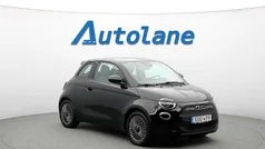 Svart Begagnad 2022 Fiat 500e Halvkombi | 179 900 kr (Marknadspris)