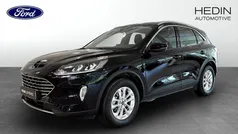 Svart (black) Begagnad 2023 Ford Kuga Titanium SUV | 254 900 kr (Marknadspris)