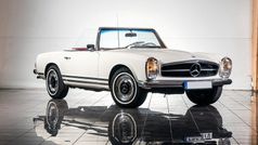 Begagnad 1966 Mercedes 230 Cab | 799 000 kr