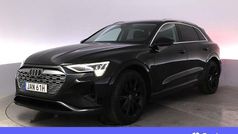 Svart Begagnad 2023 Audi Q8 e-tron Performance SUV | 593 900 kr (Bra pris)