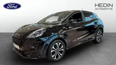 Svart (black) Begagnad 2022 Ford Puma ST-Line SUV | 209 000 kr (Marknadspris)