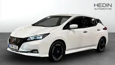 Vit (white) Begagnad 2023 Nissan Leaf N-Connecta Halvkombi | 209 900 kr (Marknadspris)