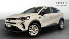 Vit (white) Ny 2025 Renault Captur Evolution SUV | 229 900 kr (Superpris)