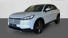 Premium sunlight white pearl Ny 2025 Honda HR-V Elegance SUV | 350 800 kr (Marknadspris)