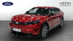 Röd (red) Ny 2024 Ford Capri Premium SUV | 619 900 kr (Marknadspris)