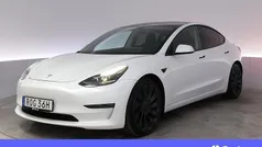 Vit Begagnad 2021 Tesla Model 3 Performance Sedan | 339 900 kr (Marknadspris)