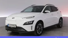 Vit Begagnad 2022 Hyundai Kona Essential SUV | 197 900 kr (Marknadspris)