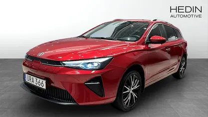 Röd Begagnad 2023 MG MG5 EV Luxury Kombi | 219 900 kr (Marknadspris)