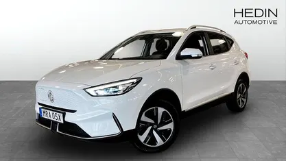 Begagnad MG ZS Comfort 115 kW (157 HK) 2022 Vit (white) Sedan
