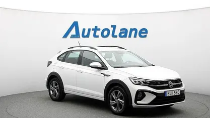 Vit Begagnad 2022 VW Taigo R-line SUV | 229 900 kr (Marknadspris)