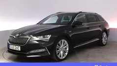 Svart Begagnad 2020 Skoda Superb Business Line Kombi | 267 900 kr (Marknadspris)