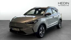 Grå (silver) Begagnad 2022 MG ZS Luxury Sedan | 249 900 kr (Bra pris)