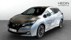 Svart Begagnad 2022 Nissan Leaf N-Connecta Halvkombi | 239 900 kr (Marknadspris)