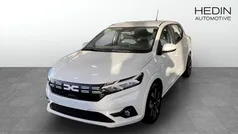 Snövit Ny 2025 Dacia Sandero Expression Halvkombi | 219 900 kr (Marknadspris)