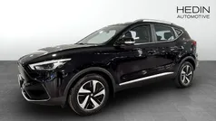 Svart (black) Begagnad 2023 MG ZS SUV | 254 900 kr (Marknadspris)