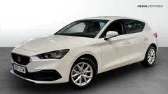 Vit (white) Begagnad 2020 Seat Leon Style Kombi | 169 900 kr (Marknadspris)