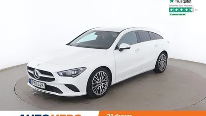 Vit Begagnad 2022 Mercedes CLA200 Shooting Brake Kombi | 291 000 kr (Marknadspris)