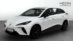 Vit (white) Begagnad 2022 MG MG4 EV Halvkombi | 264 900 kr (Marknadspris)