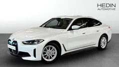 Vit (white) Begagnad 2023 BMW i4 Shadowline Sedan | 428 700 kr (Bra pris)