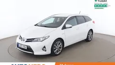 Vit Begagnad 2014 Toyota Auris Touring Sports Kombi | 137 000 kr (Marknadspris)