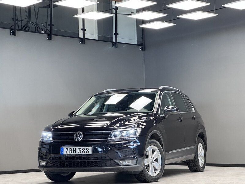 Svart Begagnad 2017 VW Tiguan SUV | 209 900 kr (Marknadspris) - Bild 1/2