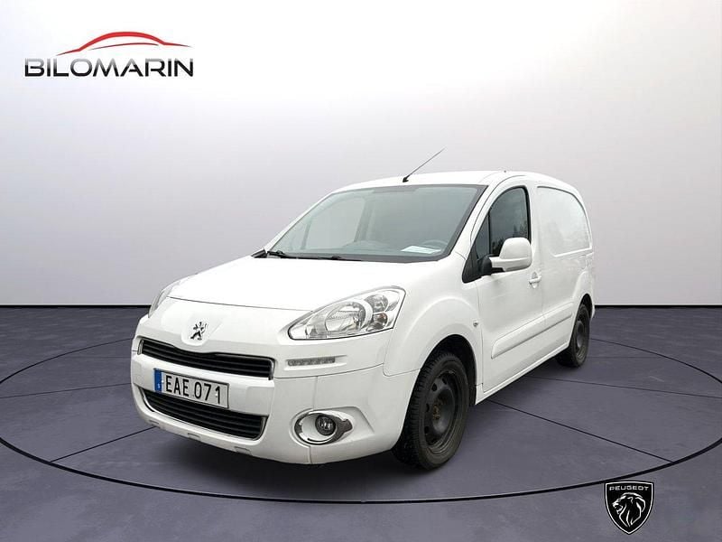 Vit (vit banquise) Begagnad 2014 Peugeot Partner Van | 69 900 kr (Lite dyr) - Bild 1/4