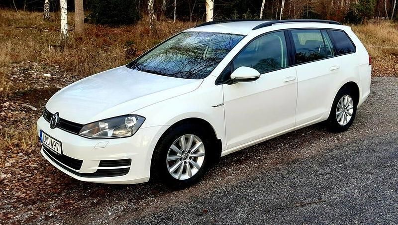 Begagnad 2015 VW Golf VII Kombi | 49 000 kr (Marknadspris) - Bild 1/4