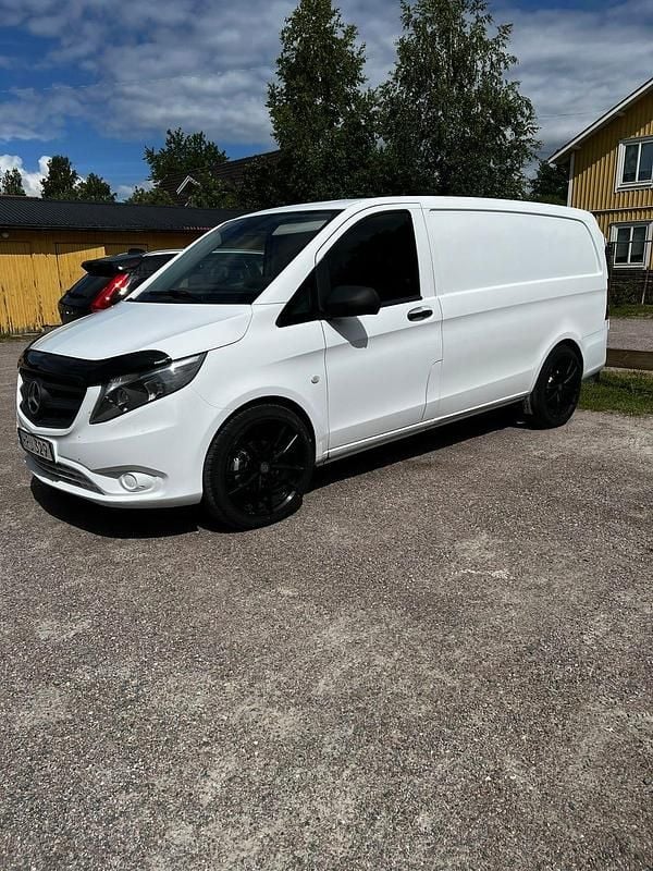 Begagnad Mercedes Vito 114 HK (83 kW) 2015 Van
