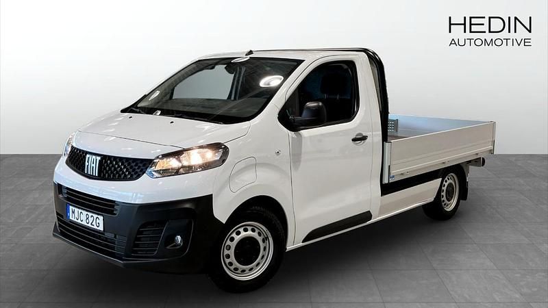 Begagnad 2023 Fiat e-Scudo L2 75 kWh Minibuss | 349 900 kr - Bild 1/4