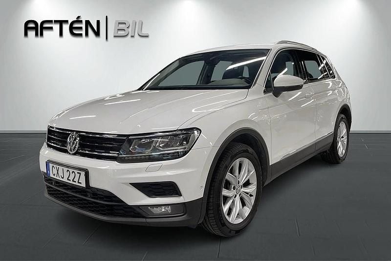 Pure white Begagnad 2020 VW Tiguan SUV | 249 800 kr (Bra pris) - Bild 1/3