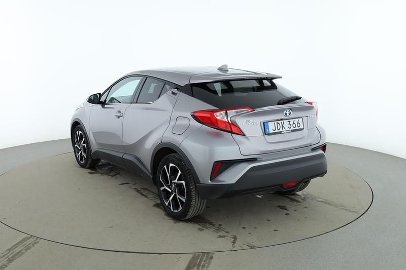 Begagnad Toyota C-HR Edition 124 HK (91 kW) 2018 Mörkgrå SUV