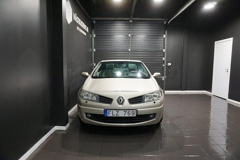 Begagnad Renault Mégane II 135 HK (99 kW) 2007 Brun