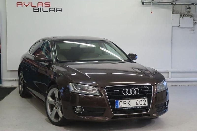Brun Begagnad 2011 Audi A5 Sportback Comfort Halvkombi | 99 900 kr (Bra pris) - Bild 1/4