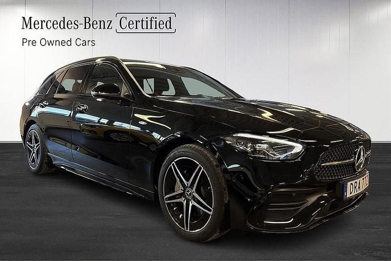 Begagnad Mercedes C300e AMG 317 HK (233 kW) 2025 Svart Kombi